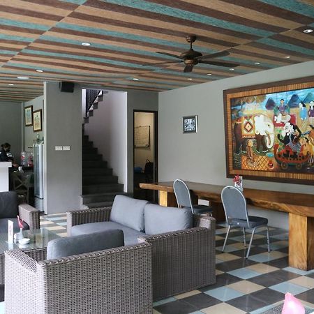 Amanuba Hotel & Resort Rancamaya Богор Екстериор снимка