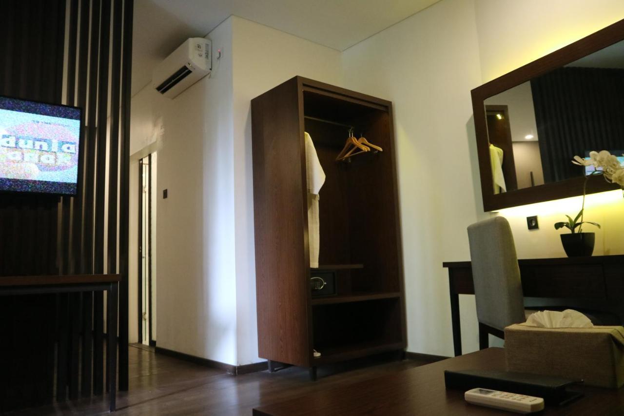 Amanuba Hotel & Resort Rancamaya Богор Екстериор снимка
