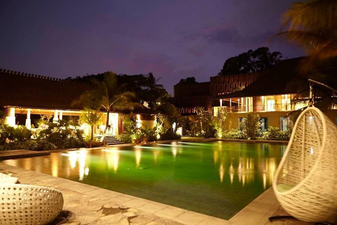 Amanuba Hotel & Resort Rancamaya Богор Екстериор снимка