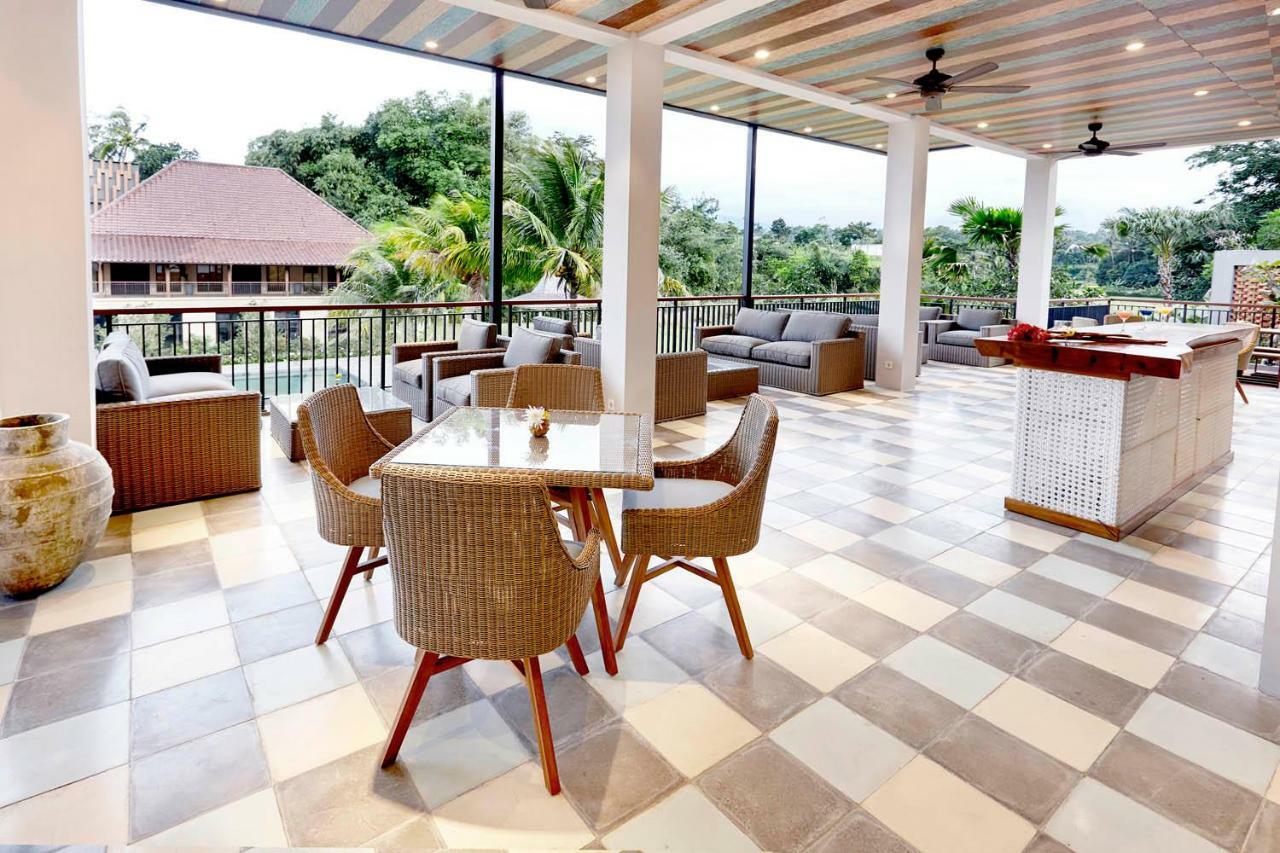 Amanuba Hotel & Resort Rancamaya Богор Екстериор снимка